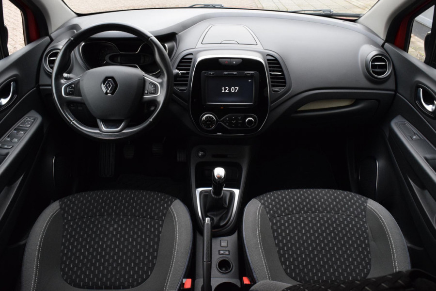 Renault Captur 0.9 TCe Intens Renault Captur 0.9 TCe Intens