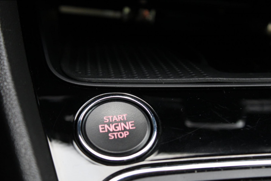 Seat Leon 1.0 TSI FR Ultimate Edition Camera CarPlay Navi Nap