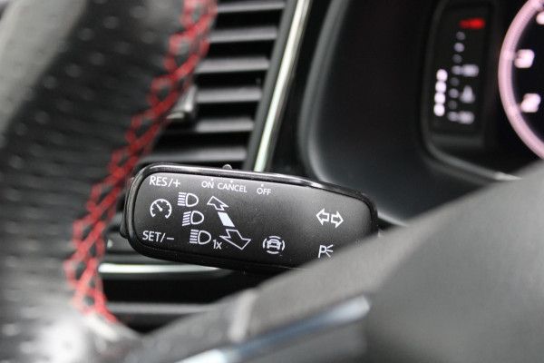 Seat Leon 1.0 TSI FR Ultimate Edition Camera CarPlay Navi Nap