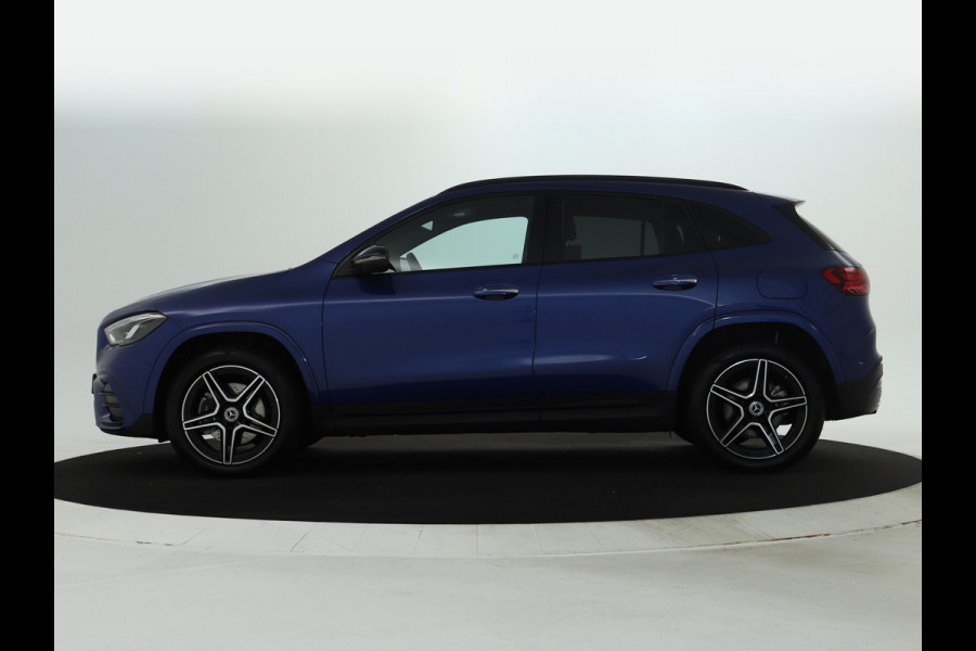 Mercedes-Benz GLA 250 e AMG Plug-In Hybride Edition AMG Line | Night Pakket | Distronic | 360° Camera | AC en DC Laden | MultiBeam Koplampen | Stuur en Stoeverwarming. Inclusief 24 maanden Mercedes-Benz Certified garantie voor Europa.