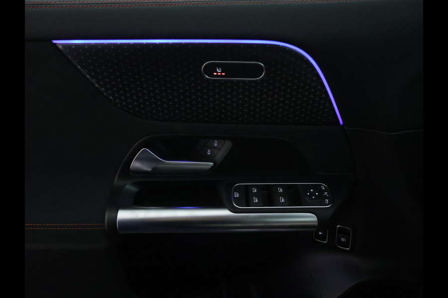 Mercedes-Benz GLA 250 e AMG Plug-In Hybride Edition AMG Line | Night Pakket | Distronic | 360° Camera | AC en DC Laden | MultiBeam Koplampen | Stuur en Stoeverwarming. Inclusief 24 maanden Mercedes-Benz Certified garantie voor Europa.