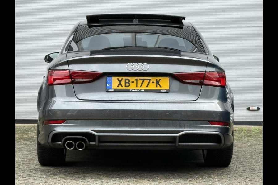 Audi A3 Limousine 35 TFSI CoD Sport S Line Edition | S-Line | Panoramadak | Draadloze telefoonlader Audi A3 Limousine 35 TFSI CoD Sport S Line Edition | S-Line | Panoramadak | Draadloze telefoonlader