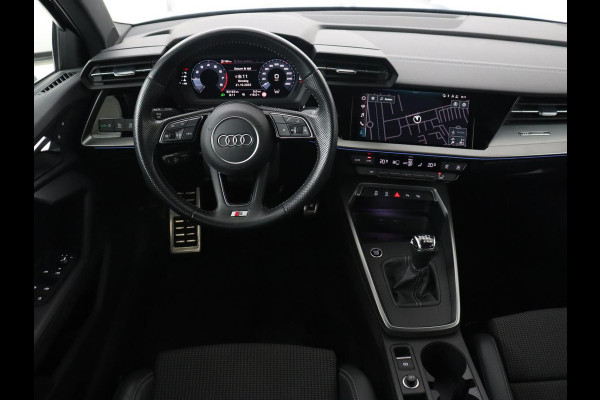 Audi A3 35 TFSI Edition One | Trekhaak | Park Assist | Matrix LED | Carplay | Adaptive cruise | Sportstoelen | Virtual Cockpit | Navigatie | Half leder | Climate control | Bluetooth Audi A3 35 TFSI Edition One | Trekhaak | Park Assist | Matrix LED | Carplay | Adaptive cruise | Sportstoelen | Virtual Cockpit | Navigatie | Half leder | Climate control | Bluetooth