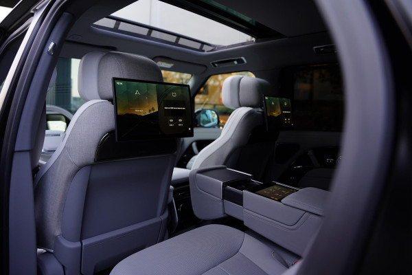 Land Rover Range Rover P615 SV GERESERVEERD Land Rover Range Rover P615 SV GERESERVEERD