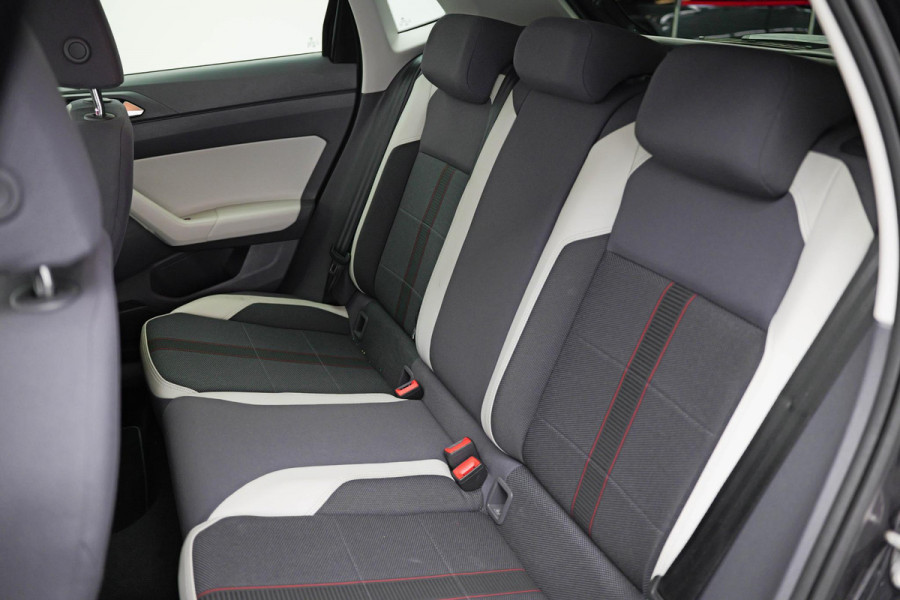 Volkswagen Polo 1.0 TSI Highline |R-Line|Beats|Pano|Virtual|