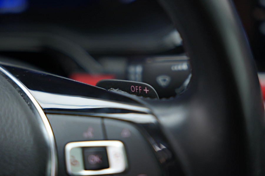 Volkswagen Polo 1.0 TSI Highline |R-Line|Beats|Pano|Virtual|