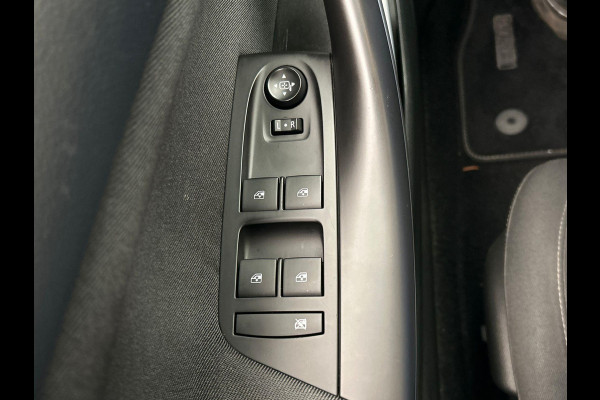 Opel Astra Sports Tourer 1.2 Edition 2020 * Origineel Nederlands * Camera Climate Navigatie Lane assist Opel Astra Sports Tourer 1.2 Edition 2020 * Origineel Nederlands * Camera Climate Navigatie Lane assist