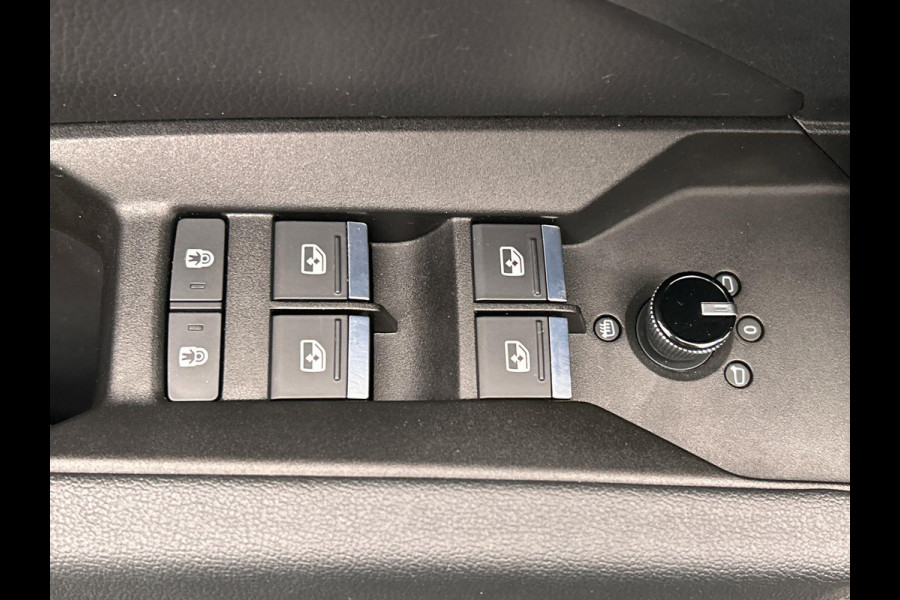 Audi Q4 e-tron 35 Launch edition Advanced 55 kWh * SOG 93% Origineel Nederlands * Leder Stoelverwarming Carplay Keyless Audi Q4 e-tron 35 Launch edition Advanced 55 kWh * SOG 93% Origineel Nederlands * Leder Stoelverwarming Carplay Keyless