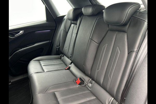Audi Q4 e-tron 35 Launch edition Advanced 55 kWh * SOG 93% Origineel Nederlands * Leder Stoelverwarming Carplay Keyless Audi Q4 e-tron 35 Launch edition Advanced 55 kWh * SOG 93% Origineel Nederlands * Leder Stoelverwarming Carplay Keyless