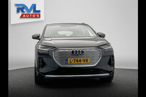Audi Q4 e-tron 35 Launch edition Advanced 55 kWh * SOG 93% Origineel Nederlands * Leder Stoelverwarming Carplay Keyless Audi Q4 e-tron 35 Launch edition Advanced 55 kWh * SOG 93% Origineel Nederlands * Leder Stoelverwarming Carplay Keyless