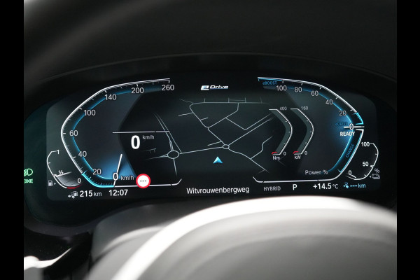 BMW 5 Serie Touring 520e M Sport Plug In Hybrid Dealer O.H PHEV | Panodak | Adaptive Cruise | Camera | Lederen Comfortstoelen Memory & Verwarmd | Apple Carplay | Sfeerverlichting | Navigatie | Virtual | DAB | SOPHISTOGRAU Metallic | BMW 5 Serie Touring 520e M Sport Plug In Hybrid Dealer O.H PHEV | Panodak | Adaptive Cruise | Camera | Lederen Comfortstoelen Memory & Verwarmd | Apple Carplay | Sfeerverlichting | Navigatie | Virtual | DAB | SOPHISTOGRAU Metallic |