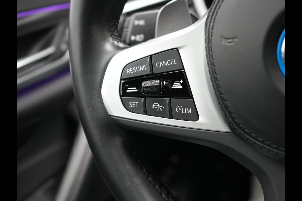 BMW 5 Serie Touring 520e M Sport Plug In Hybrid Dealer O.H PHEV | Panodak | Adaptive Cruise | Camera | Lederen Comfortstoelen Memory & Verwarmd | Apple Carplay | Sfeerverlichting | Navigatie | Virtual | DAB | SOPHISTOGRAU Metallic | BMW 5 Serie Touring 520e M Sport Plug In Hybrid Dealer O.H PHEV | Panodak | Adaptive Cruise | Camera | Lederen Comfortstoelen Memory & Verwarmd | Apple Carplay | Sfeerverlichting | Navigatie | Virtual | DAB | SOPHISTOGRAU Metallic |
