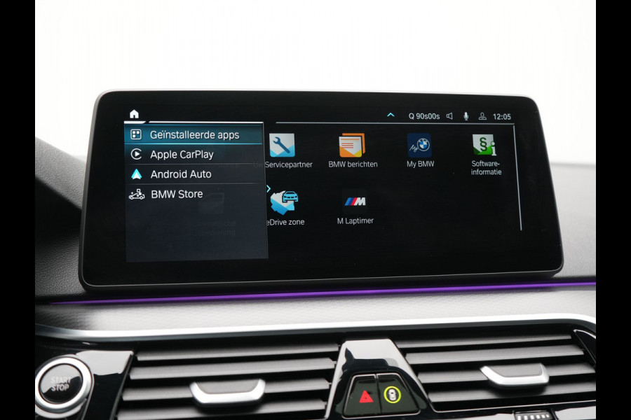 BMW 5 Serie Touring 520e M Sport Plug In Hybrid Dealer O.H PHEV | Panodak | Adaptive Cruise | Camera | Lederen Comfortstoelen Memory & Verwarmd | Apple Carplay | Sfeerverlichting | Navigatie | Virtual | DAB | SOPHISTOGRAU Metallic | BMW 5 Serie Touring 520e M Sport Plug In Hybrid Dealer O.H PHEV | Panodak | Adaptive Cruise | Camera | Lederen Comfortstoelen Memory & Verwarmd | Apple Carplay | Sfeerverlichting | Navigatie | Virtual | DAB | SOPHISTOGRAU Metallic |