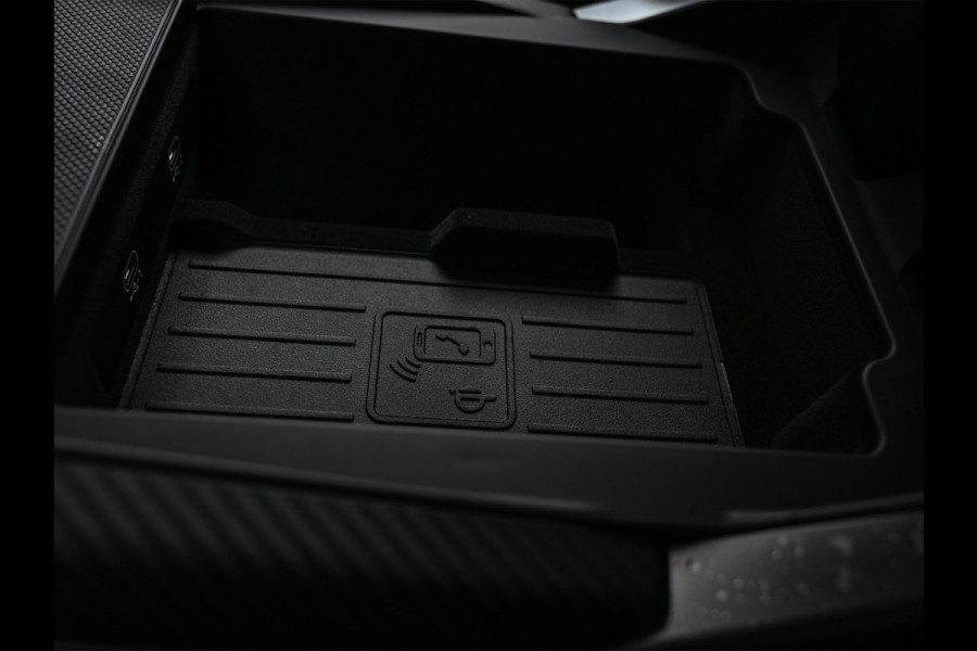 Audi Q7 60 TFSI e QUATTRO PRO LINE S COMPETITION | 4-WIEL STURING | KEYLESS | SOFT-CLOSE | STOELVENTILATIE EN -VERWARMING | S-SEATS + MA Audi Q7 60 TFSI e QUATTRO PRO LINE S COMPETITION | 4-WIEL STURING | KEYLESS | SOFT-CLOSE | STOELVENTILATIE EN -VERWARMING | S-SEATS + MA