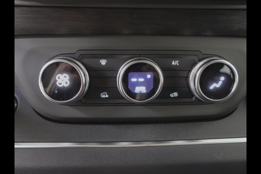 Renault Trafic 2.0 Blue dC1 150 EDC T29 L2H1 Extra DC Dubbele Cabine Automaat Trekhaak Navigatie Camera