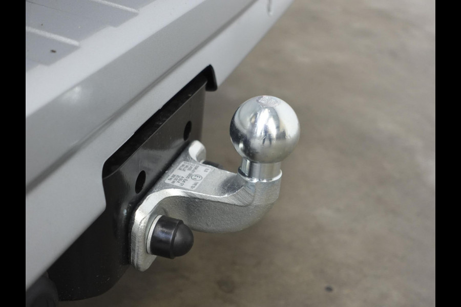 Renault Trafic 2.0 Blue dC1 150 EDC T29 L2H1 Extra DC Dubbele Cabine Automaat Trekhaak Navigatie Camera