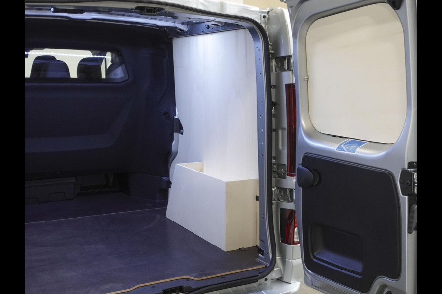 Renault Trafic 2.0 Blue dC1 150 EDC T29 L2H1 Extra DC Dubbele Cabine Automaat Trekhaak Navigatie Camera