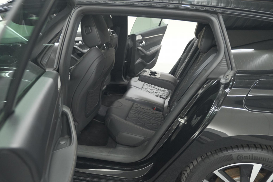 Peugeot 508 SW 1.6 HYbrid 225 GT | Panoramadak | Adaptieve Cruise Control | Elektrische Kofferklep | Dodehoekdetectie Peugeot 508 SW 1.6 HYbrid 225 GT | Panoramadak | Adaptieve Cruise Control | Elektrische Kofferklep | Dodehoekdetectie