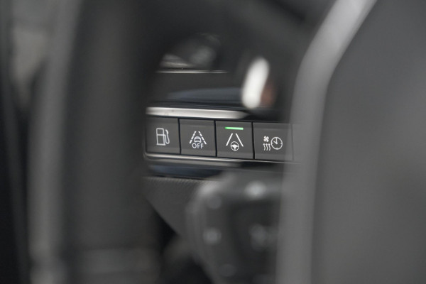 Peugeot 508 SW 1.6 HYbrid 225 GT | Panoramadak | Adaptieve Cruise Control | Elektrische Kofferklep | Dodehoekdetectie Peugeot 508 SW 1.6 HYbrid 225 GT | Panoramadak | Adaptieve Cruise Control | Elektrische Kofferklep | Dodehoekdetectie
