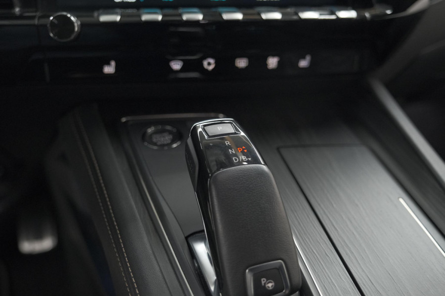 Peugeot 508 SW 1.6 HYbrid 225 GT | Panoramadak | Adaptieve Cruise Control | Elektrische Kofferklep | Dodehoekdetectie Peugeot 508 SW 1.6 HYbrid 225 GT | Panoramadak | Adaptieve Cruise Control | Elektrische Kofferklep | Dodehoekdetectie