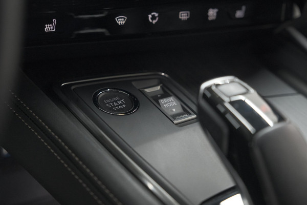 Peugeot 508 SW 1.6 HYbrid 225 GT | Panoramadak | Adaptieve Cruise Control | Elektrische Kofferklep | Dodehoekdetectie Peugeot 508 SW 1.6 HYbrid 225 GT | Panoramadak | Adaptieve Cruise Control | Elektrische Kofferklep | Dodehoekdetectie