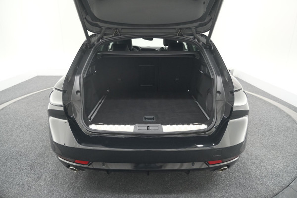 Peugeot 508 SW 1.6 HYbrid 225 GT | Panoramadak | Adaptieve Cruise Control | Elektrische Kofferklep | Dodehoekdetectie Peugeot 508 SW 1.6 HYbrid 225 GT | Panoramadak | Adaptieve Cruise Control | Elektrische Kofferklep | Dodehoekdetectie