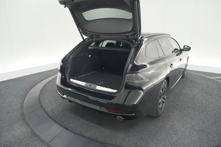 Peugeot 508 SW 1.6 HYbrid 225 GT | Panoramadak | Adaptieve Cruise Control | Elektrische Kofferklep | Dodehoekdetectie Peugeot 508 SW 1.6 HYbrid 225 GT | Panoramadak | Adaptieve Cruise Control | Elektrische Kofferklep | Dodehoekdetectie