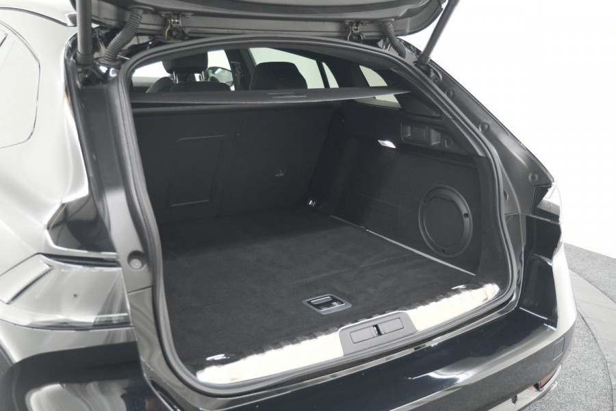Peugeot 508 SW 1.6 HYbrid 225 GT | Panoramadak | Adaptieve Cruise Control | Elektrische Kofferklep | Dodehoekdetectie Peugeot 508 SW 1.6 HYbrid 225 GT | Panoramadak | Adaptieve Cruise Control | Elektrische Kofferklep | Dodehoekdetectie