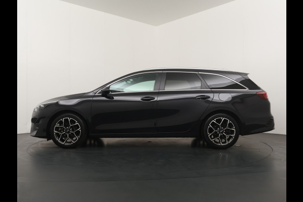 Kia Ceed Sportswagon 1.5 T-GDi GT-Line - Apple/Android Carplay - Navigatie - Stoel/Stuurverwarming - Lichtmetalen Velgen 17" - Fabrieksgarantie Tot 2031