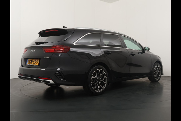 Kia Ceed Sportswagon 1.5 T-GDi GT-Line - Apple/Android Carplay - Navigatie - Stoel/Stuurverwarming - Lichtmetalen Velgen 17" - Fabrieksgarantie Tot 2031