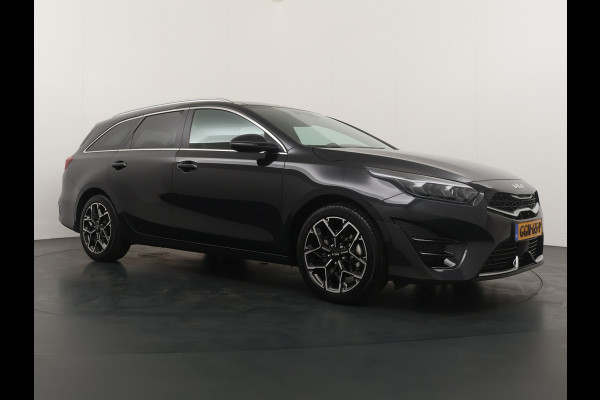 Kia Ceed Sportswagon 1.5 T-GDi GT-Line - Apple/Android Carplay - Navigatie - Stoel/Stuurverwarming - Lichtmetalen Velgen 17" - Fabrieksgarantie Tot 2031