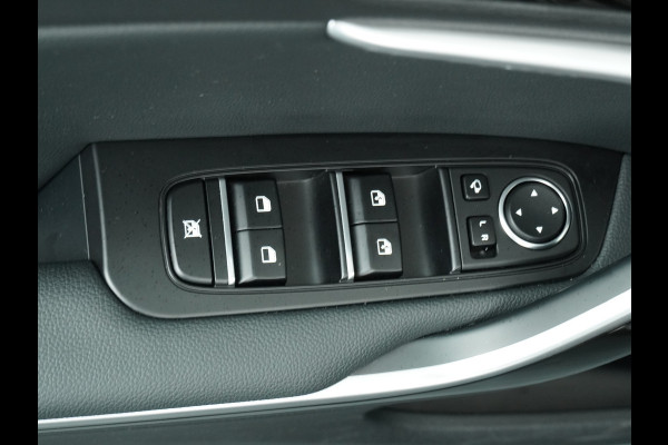 Kia Ceed Sportswagon 1.5 T-GDi GT-Line - Apple/Android Carplay - Navigatie - Stoel/Stuurverwarming - Lichtmetalen Velgen 17" - Fabrieksgarantie Tot 2031