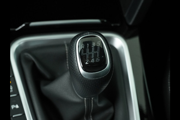 Kia Ceed Sportswagon 1.5 T-GDi GT-Line - Apple/Android Carplay - Navigatie - Stoel/Stuurverwarming - Lichtmetalen Velgen 17" - Fabrieksgarantie Tot 2031