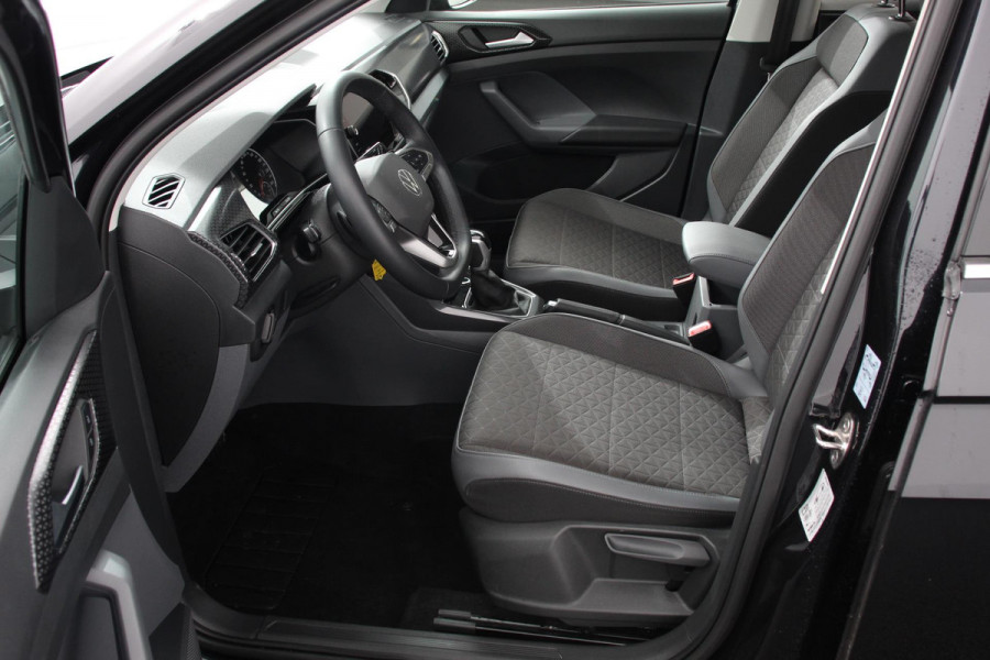 Volkswagen T-Cross 1.0 TSI Style DSG Navigatie Apple Carplay/Android Auto Climate Control Camera Stoelverwarming Adaptive Cruise Control Volkswagen T-Cross 1.0 TSI Style DSG Navigatie Apple Carplay/Android Auto Climate Control Camera Stoelverwarming Adaptive Cruise Control