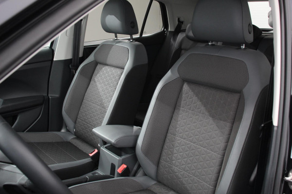 Volkswagen T-Cross 1.0 TSI Style DSG Navigatie Apple Carplay/Android Auto Climate Control Camera Stoelverwarming Adaptive Cruise Control Volkswagen T-Cross 1.0 TSI Style DSG Navigatie Apple Carplay/Android Auto Climate Control Camera Stoelverwarming Adaptive Cruise Control