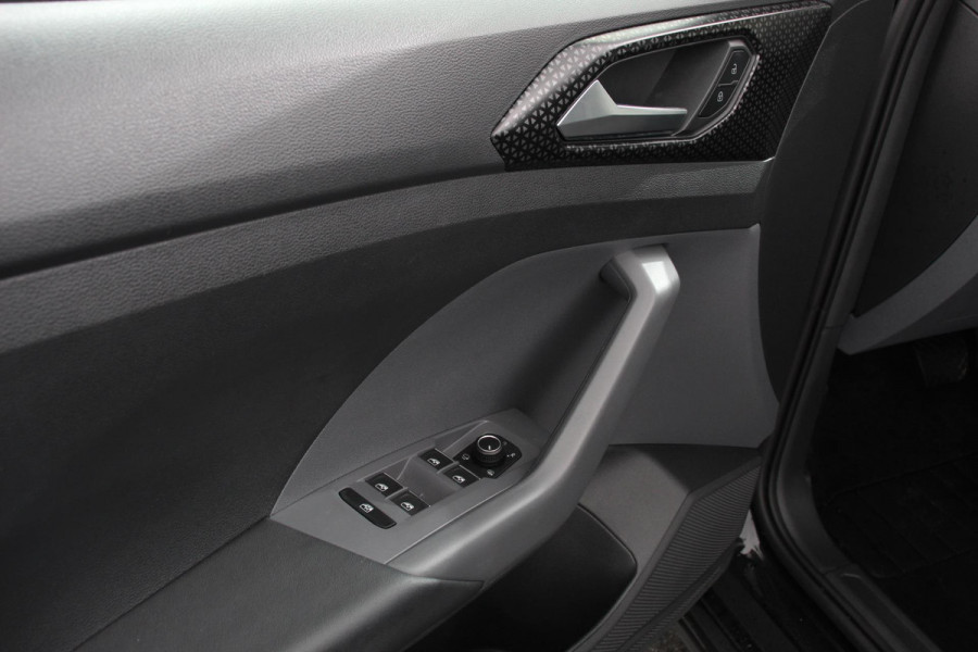 Volkswagen T-Cross 1.0 TSI Style DSG Navigatie Apple Carplay/Android Auto Climate Control Camera Stoelverwarming Adaptive Cruise Control Volkswagen T-Cross 1.0 TSI Style DSG Navigatie Apple Carplay/Android Auto Climate Control Camera Stoelverwarming Adaptive Cruise Control