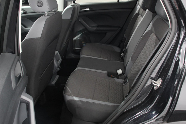 Volkswagen T-Cross 1.0 TSI Style DSG Navigatie Apple Carplay/Android Auto Climate Control Camera Stoelverwarming Adaptive Cruise Control Volkswagen T-Cross 1.0 TSI Style DSG Navigatie Apple Carplay/Android Auto Climate Control Camera Stoelverwarming Adaptive Cruise Control