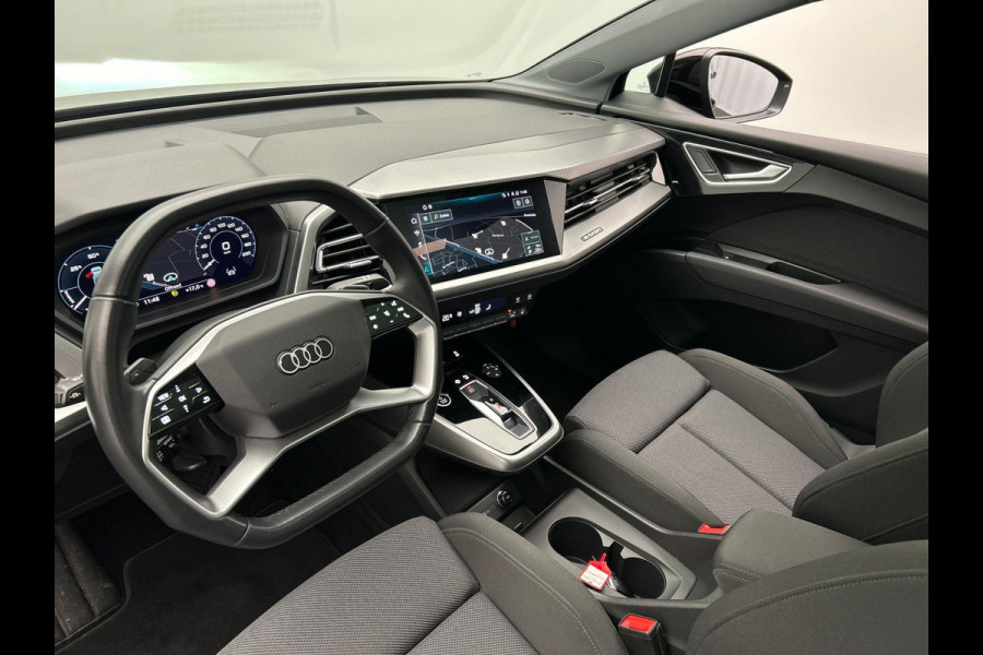 Audi Q4 e-tron 35 Launch edition Advanced Plus 55 kWh SOH 93% * Origineel Nederlands * Pano/dak Camera Adaptive cruise Audi Q4 e-tron 35 Launch edition Advanced Plus 55 kWh SOH 93% * Origineel Nederlands * Pano/dak Camera Adaptive cruise