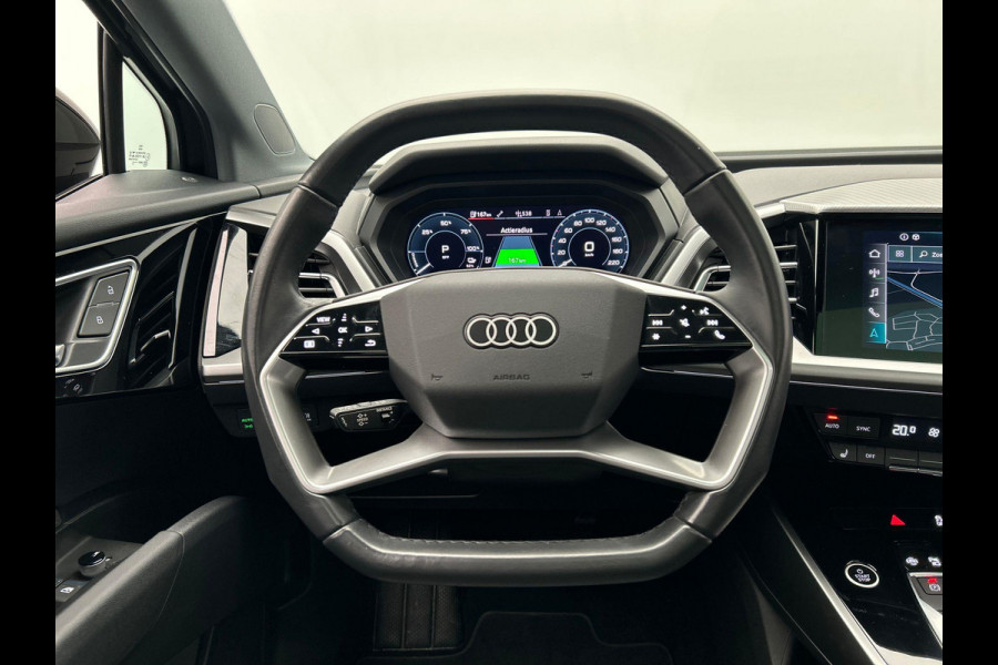 Audi Q4 e-tron 35 Launch edition Advanced Plus 55 kWh SOH 93% * Origineel Nederlands * Pano/dak Camera Adaptive cruise Audi Q4 e-tron 35 Launch edition Advanced Plus 55 kWh SOH 93% * Origineel Nederlands * Pano/dak Camera Adaptive cruise