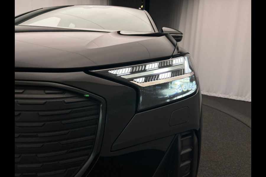 Audi Q4 e-tron 35 Launch edition Advanced Plus 55 kWh SOH 93% * Origineel Nederlands * Pano/dak Camera Adaptive cruise Audi Q4 e-tron 35 Launch edition Advanced Plus 55 kWh SOH 93% * Origineel Nederlands * Pano/dak Camera Adaptive cruise