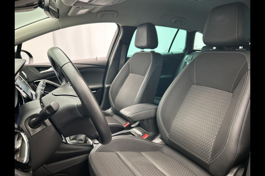 Opel Astra Sports Tourer 1.0 Turbo Innovation * Origineel nederlands * Navigatie Keyless Camera Carplay Opel Astra Sports Tourer 1.0 Turbo Innovation * Origineel nederlands * Navigatie Keyless Camera Carplay
