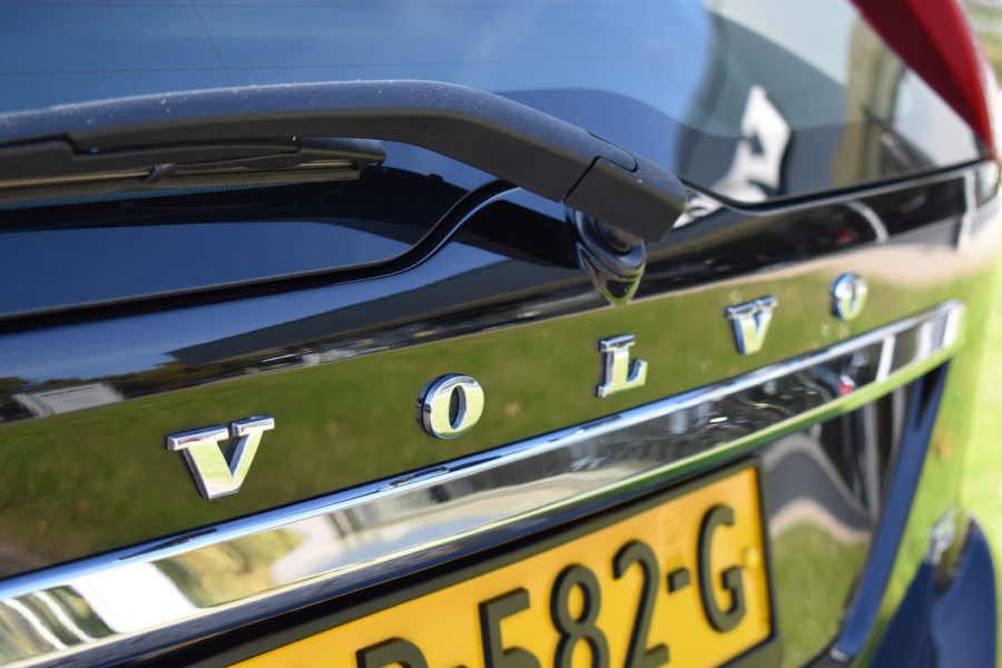 Volvo XC60 T5 245PK Automaat Polar+ | Volvo-motor | Full Option | Zeer nette staat |
