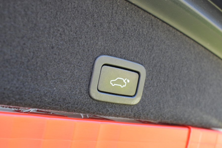 Volvo XC60 T5 245PK Automaat Polar+ | Volvo-motor | Full Option | Zeer nette staat |