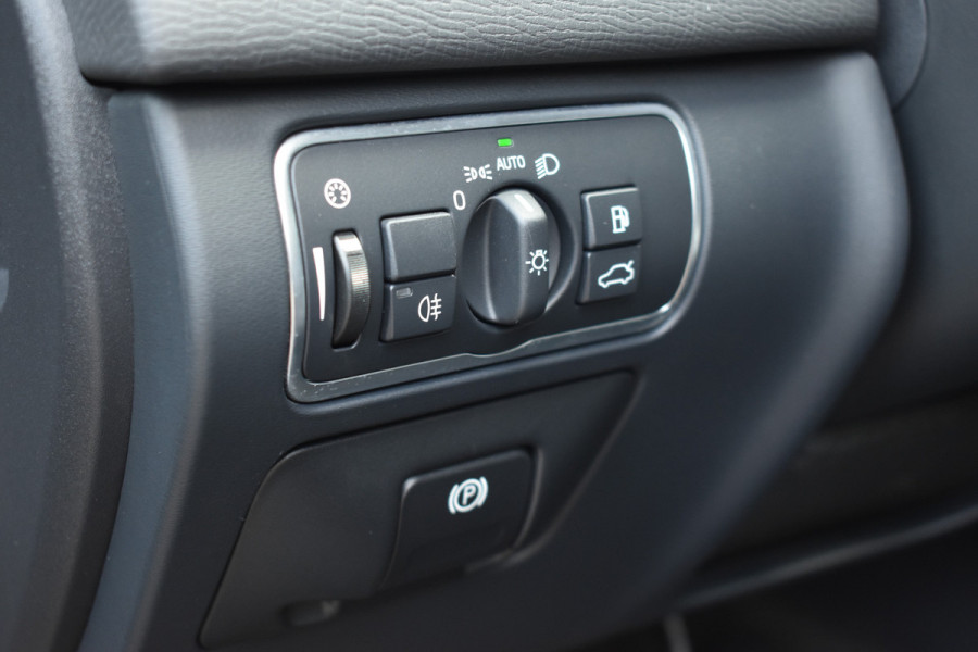 Volvo XC60 T5 245PK Automaat Polar+ | Volvo-motor | Full Option | Zeer nette staat |