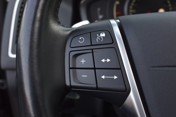 Volvo XC60 T5 245PK Automaat Polar+ | Volvo-motor | Full Option | Zeer nette staat |