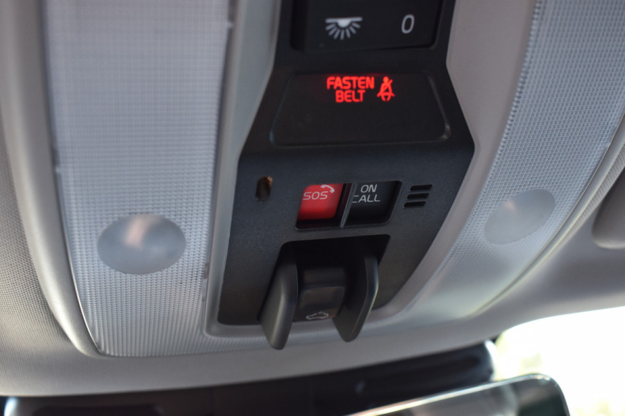 Volvo XC60 T5 245PK Automaat Polar+ | Volvo-motor | Full Option | Zeer nette staat |