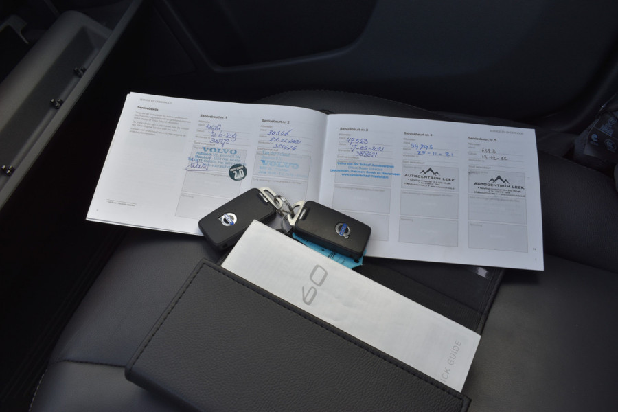 Volvo XC60 T5 245PK Automaat Polar+ | Volvo-motor | Full Option | Zeer nette staat |