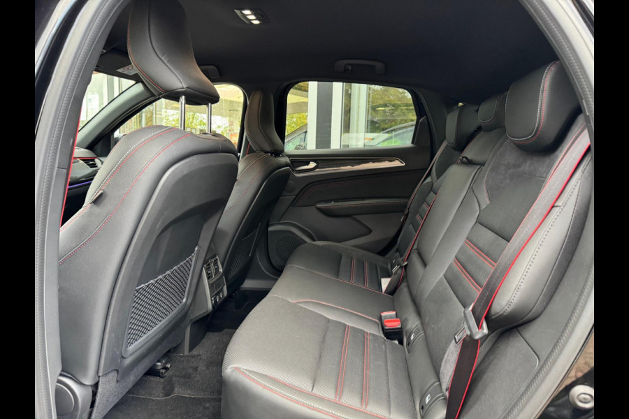 Renault Arkana 1.6 E-Tech Hybrid 145 R.S. Line Elektr verst voorstoel / Stoel & stuurwiel verw. / Groot navi Renault Arkana 1.6 E-Tech Hybrid 145 R.S. Line Elektr verst voorstoel / Stoel & stuurwiel verw. / Groot navi