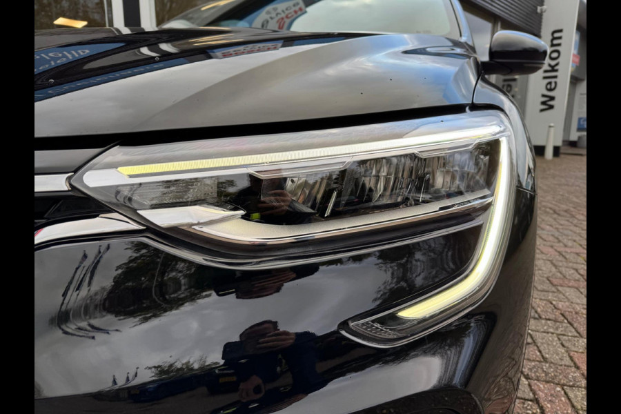 Renault Arkana 1.6 E-Tech Hybrid 145 R.S. Line Elektr verst voorstoel / Stoel & stuurwiel verw. / Groot navi Renault Arkana 1.6 E-Tech Hybrid 145 R.S. Line Elektr verst voorstoel / Stoel & stuurwiel verw. / Groot navi