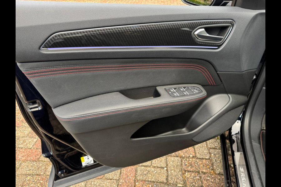 Renault Arkana 1.6 E-Tech Hybrid 145 R.S. Line Elektr verst voorstoel / Stoel & stuurwiel verw. / Groot navi Renault Arkana 1.6 E-Tech Hybrid 145 R.S. Line Elektr verst voorstoel / Stoel & stuurwiel verw. / Groot navi